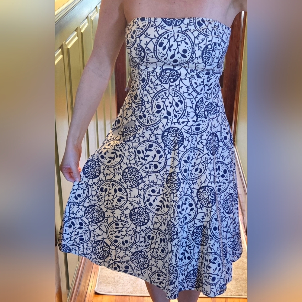 Anthropologie Strapless White and Navy Blue Midi Dress